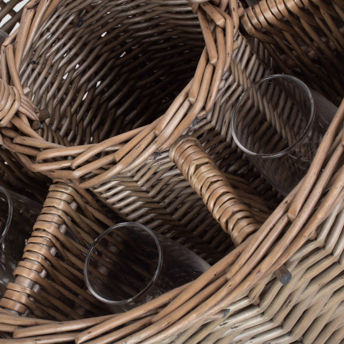 Verres à vin de panier en osier de panier d’événement spécial