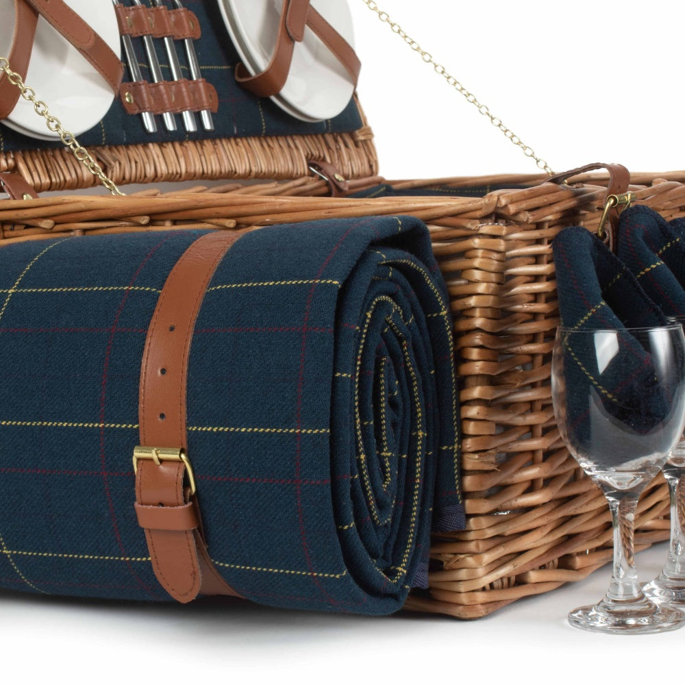 Blauer Tweed-Picknickkorb aus Weidengeflecht