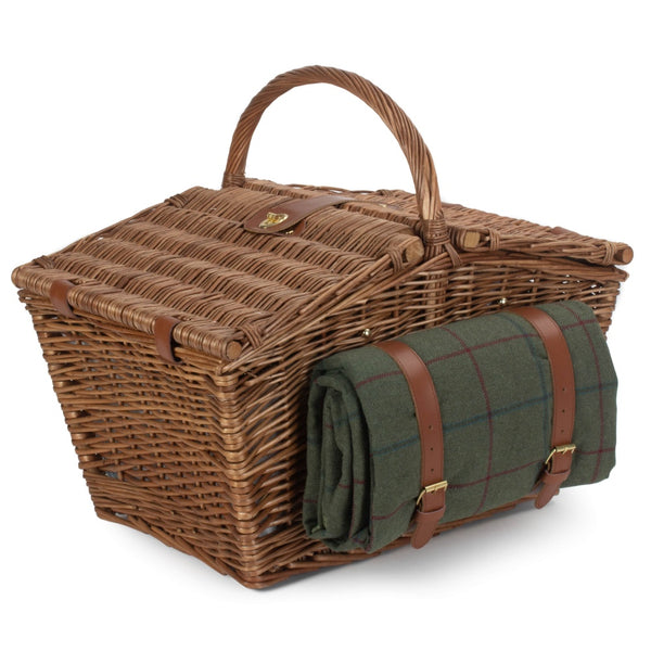 Elegant 4 Person Green Tweed Fitted Picnic Basket